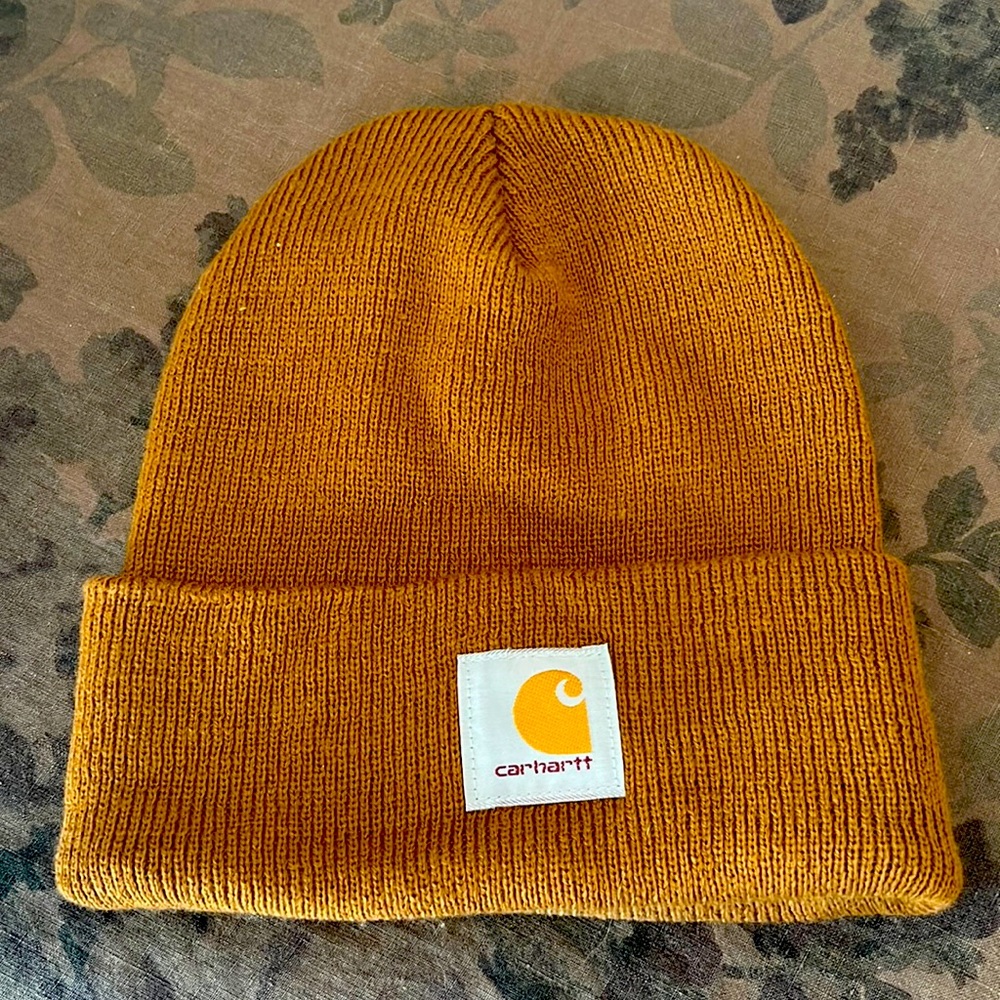 Carhartt beanie Like new